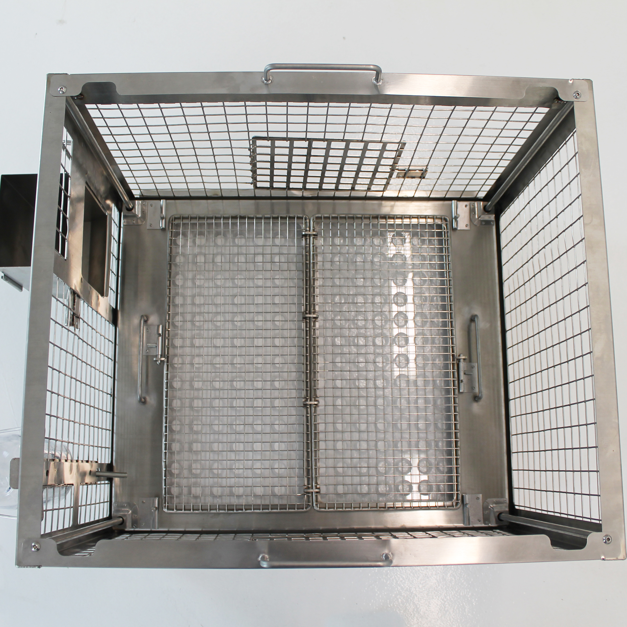 Alternative Design Ferret Isolator