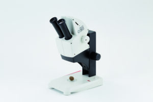Leica EZ4 W & EZ4 E Educational Stereo Microscopes for Academics